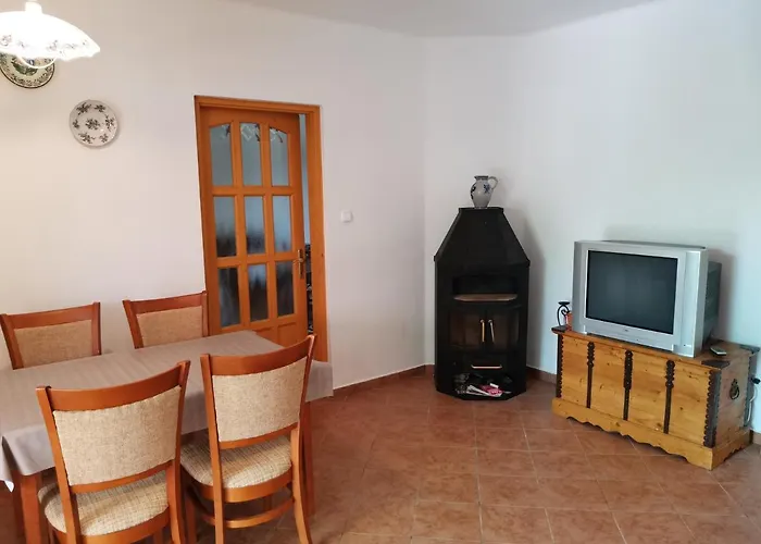 דירה Eva Apartmanhaz 2 שצ'ופק